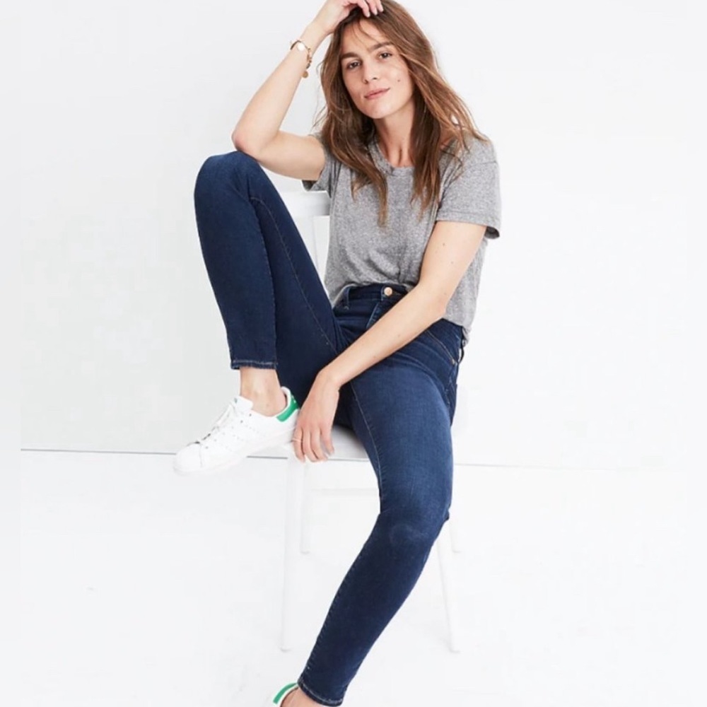 Madewell 10" High-Rise Skinny Jeans in Hayes Wash